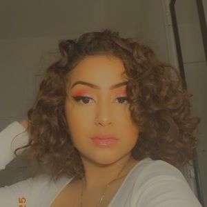 Meet your Posher, Sasha